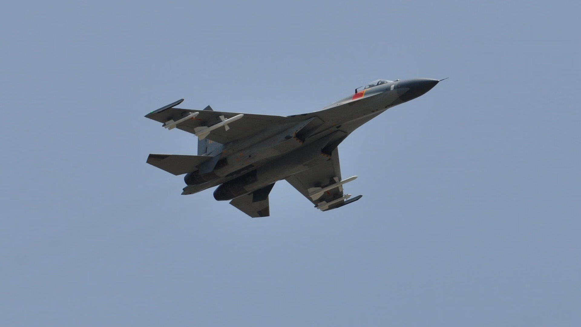 开云官网-年轻教练是否应承担更多战术革新责任,青少年教练对青少年成长所起的作用