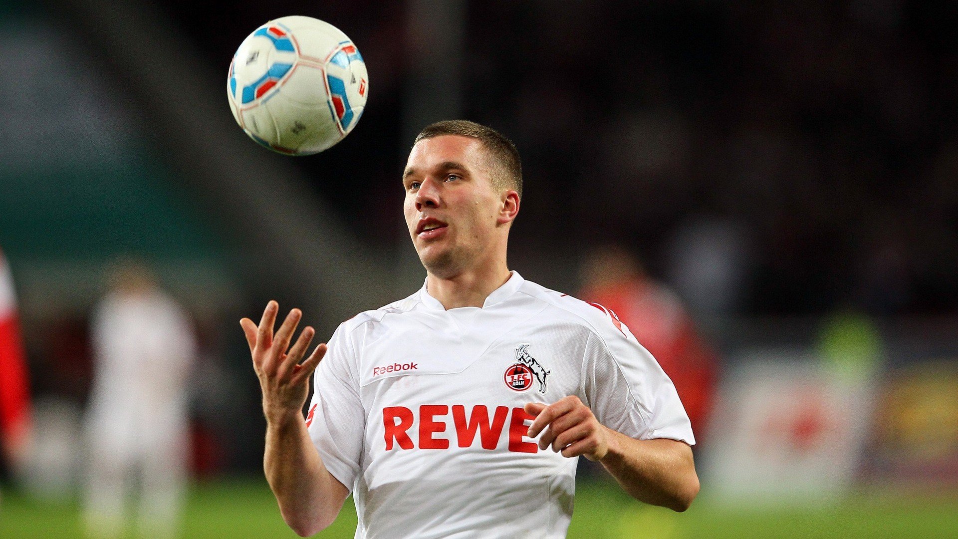 快船打造球员私人休息舱，结合高科技恢复设备，快船自己的球馆